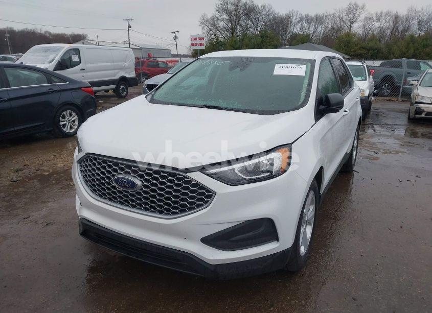 Photo 2 of 2023 Ford Edge SE (VIN 2FMPK4G92PBA49967)
