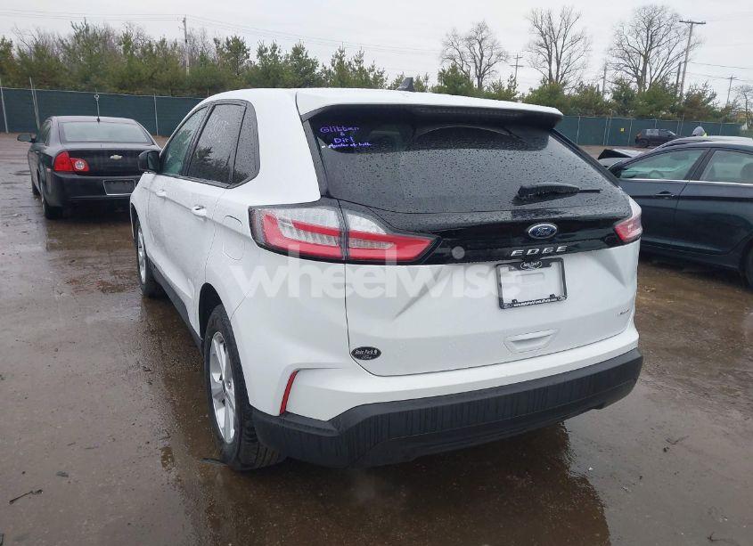 Photo 3 of 2023 Ford Edge SE (VIN 2FMPK4G92PBA49967)