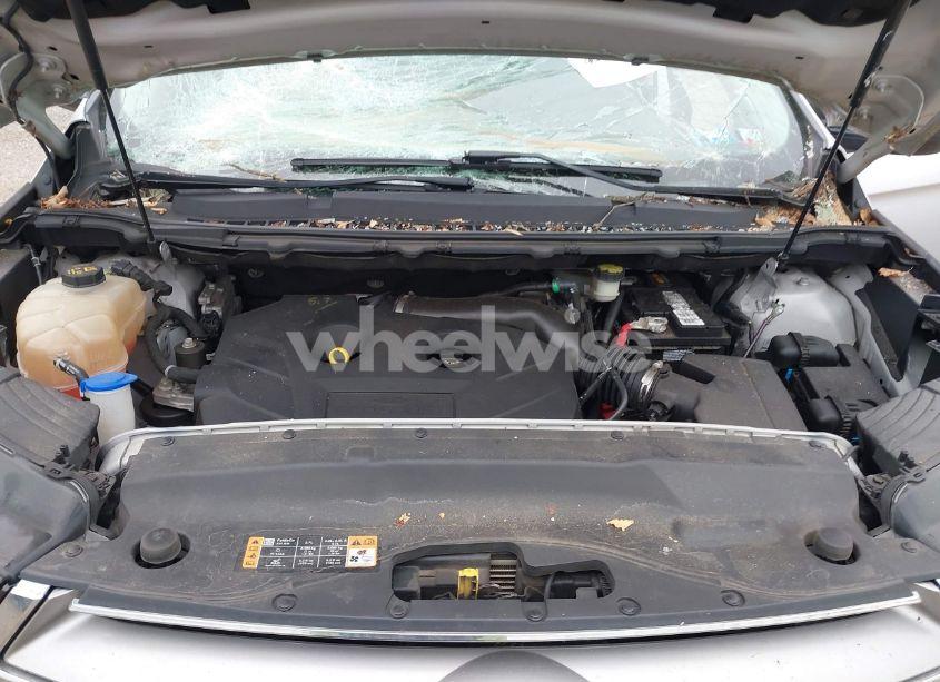 Photo 10 of 2016 Ford Edge SE (VIN 2FMPK4G93GBB61130)