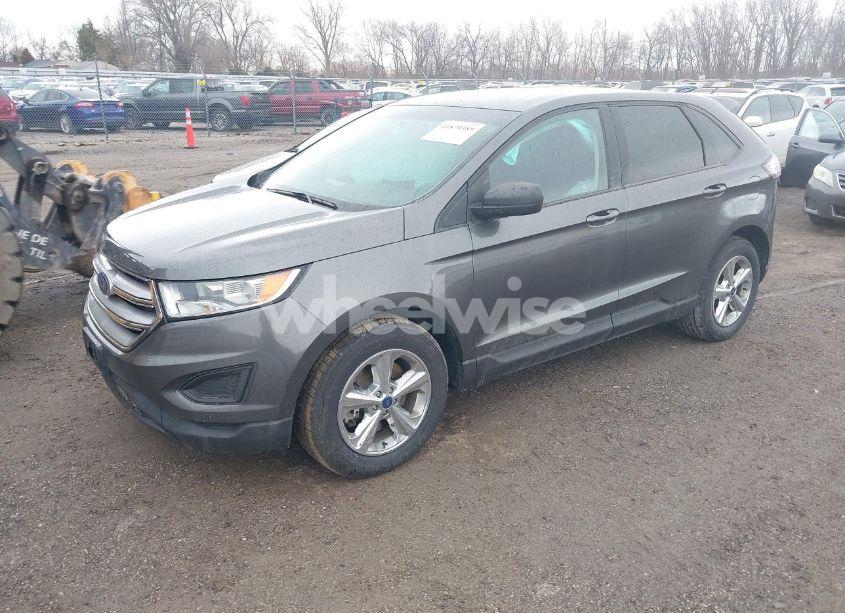 Photo 2 of 2016 Ford Edge SE (VIN 2FMPK4G93GBB67025)