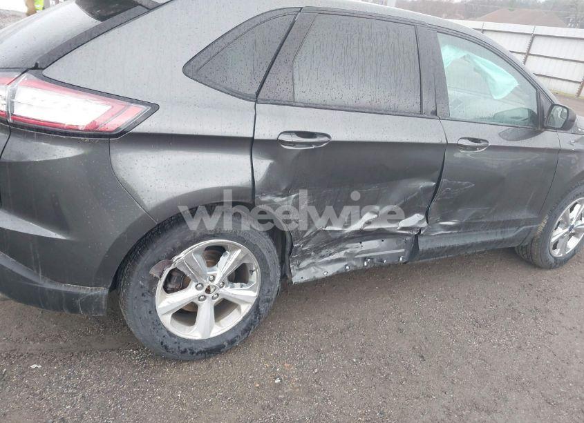 Photo 6 of 2016 Ford Edge SE (VIN 2FMPK4G93GBB67025)