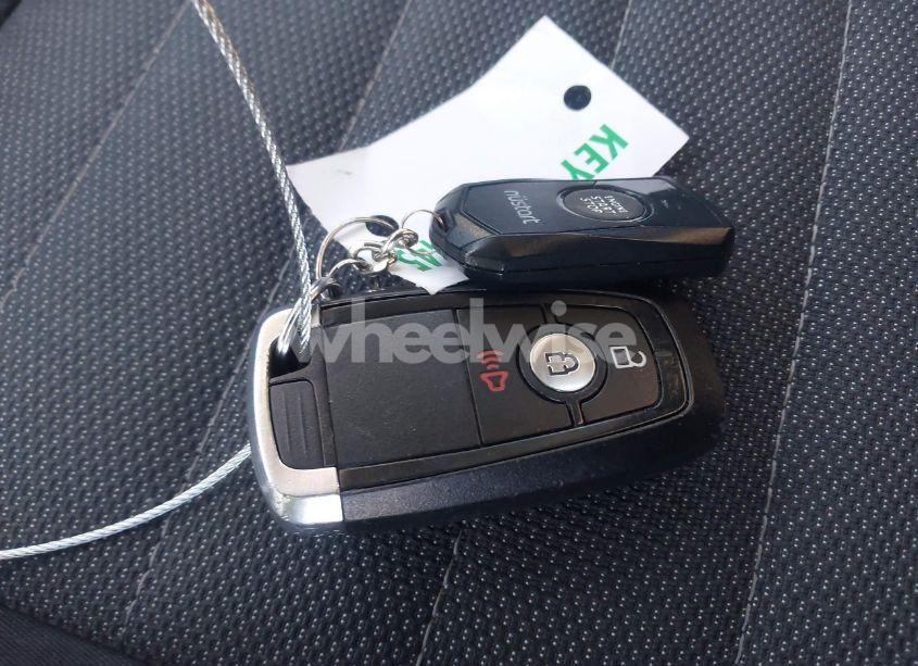 Photo 11 of 2017 Ford Edge SE (VIN 2FMPK4G93HBC16905)