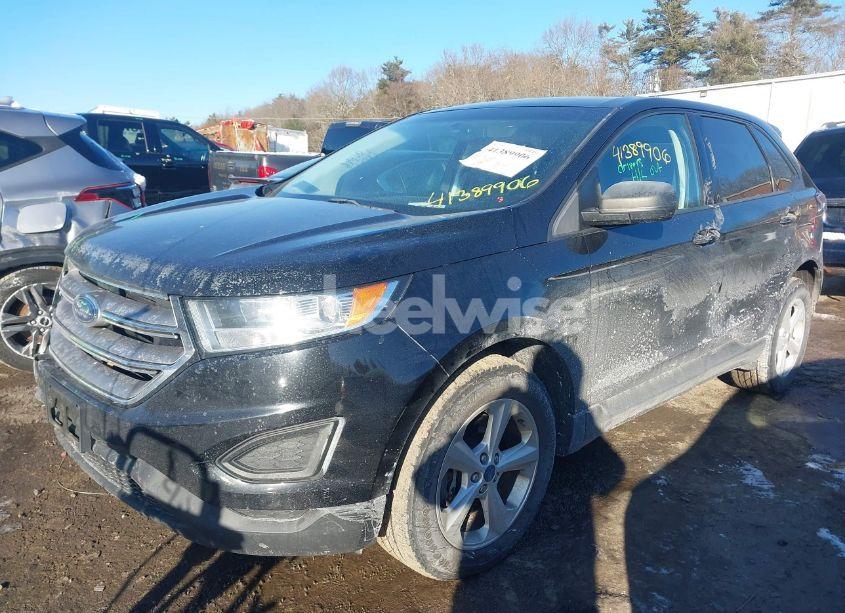 Photo 2 of 2017 Ford Edge SE (VIN 2FMPK4G93HBC16905)