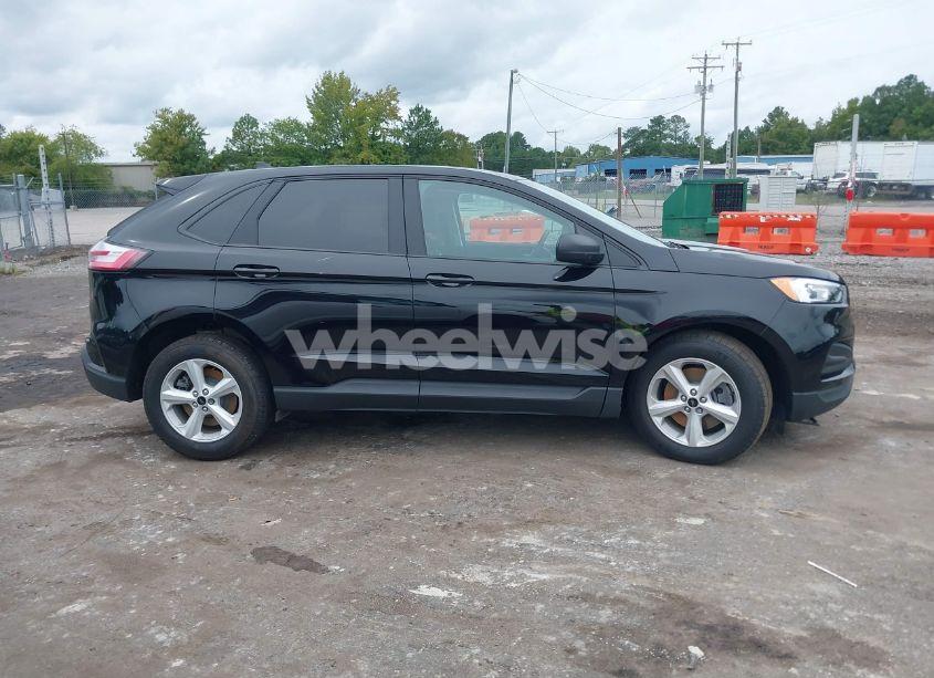Photo 13 of 2023 Ford Edge SE (VIN 2FMPK4G93PBA53414)