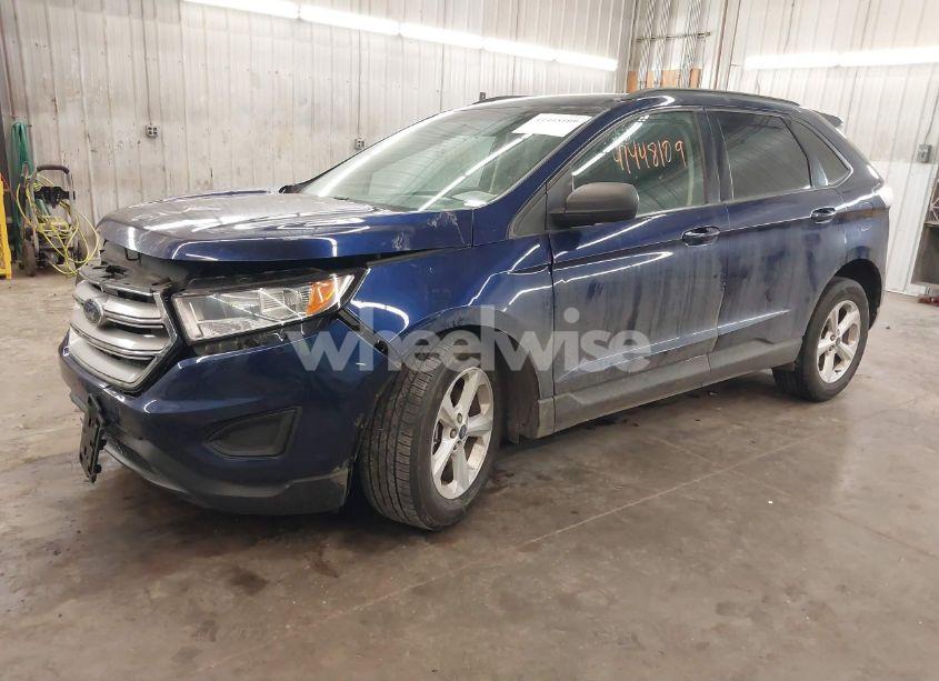 Photo 2 of 2016 Ford Edge SE (VIN 2FMPK4G94GBC07029)