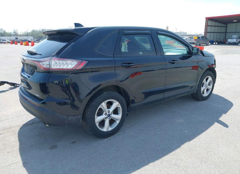 Photo 4 of 2016 Ford Edge SE (VIN 2FMPK4G94GBC13851)