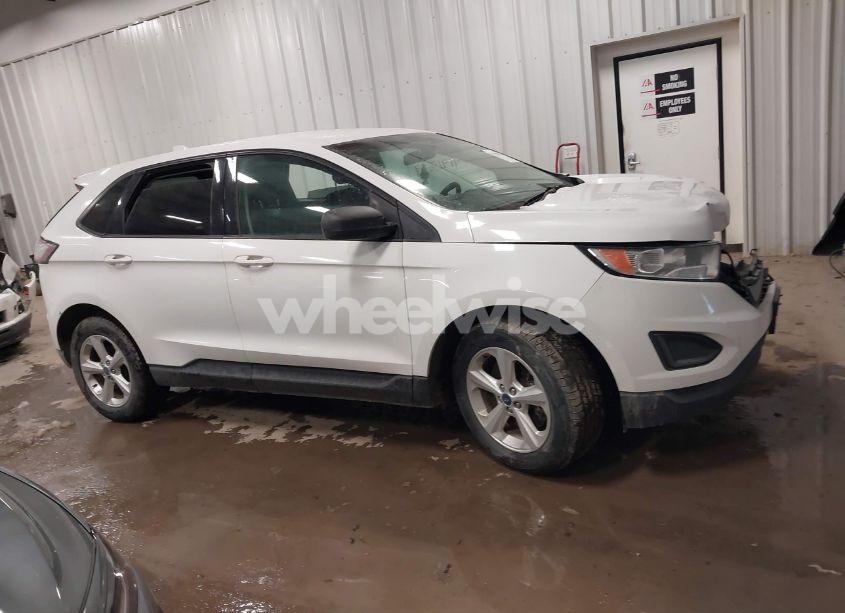 Photo 13 of 2018 Ford Edge SE (VIN 2FMPK4G94JBC45500)