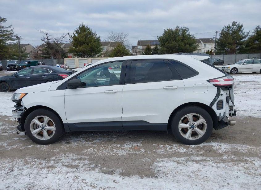 Photo 14 of 2019 Ford Edge SE (VIN 2FMPK4G94KBC03331)