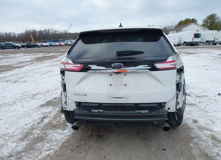 Photo 16 of 2019 Ford Edge SE (VIN 2FMPK4G94KBC03331)