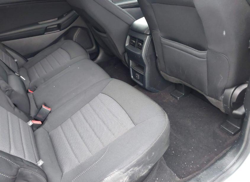 Photo 8 of 2019 Ford Edge SE (VIN 2FMPK4G94KBC03331)