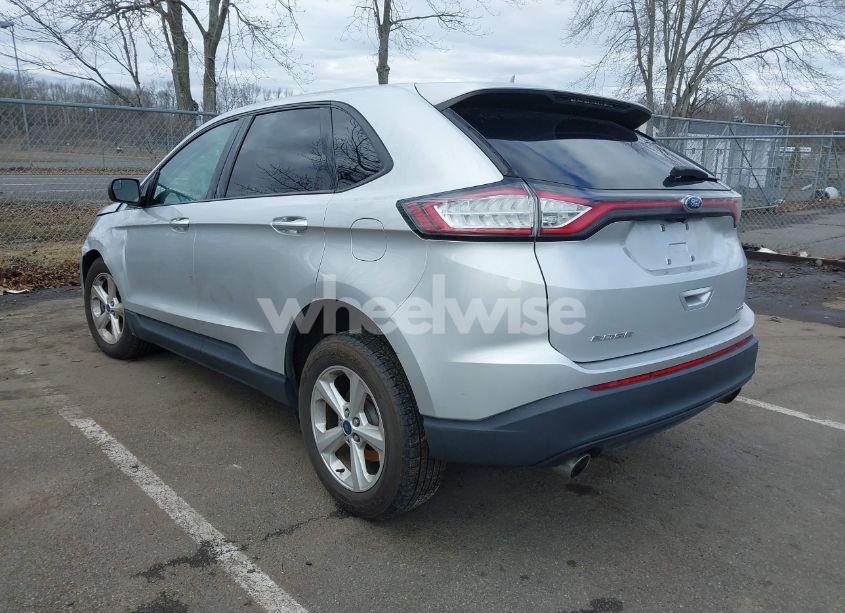 Photo 3 of 2016 Ford Edge SE (VIN 2FMPK4G95GBC10229)