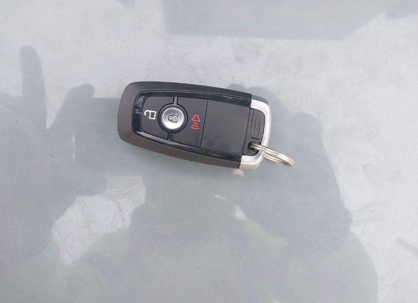 Photo 11 of 2017 Ford Edge SE (VIN 2FMPK4G95HBC64065)