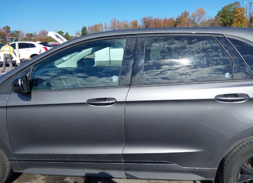 Photo 15 of 2022 Ford Edge SE (VIN 2FMPK4G95NBA58689)