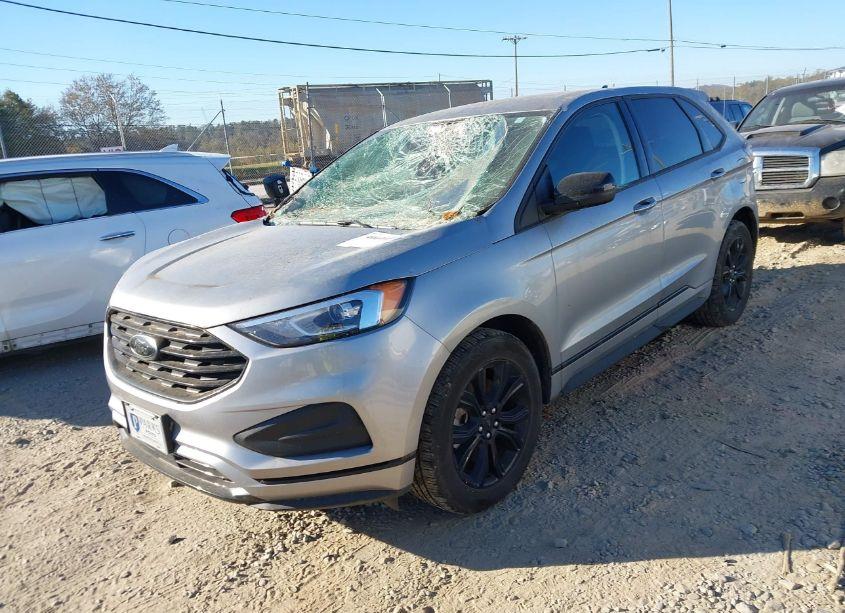 Photo 2 of 2022 Ford Edge SE (VIN 2FMPK4G95NBA74861)