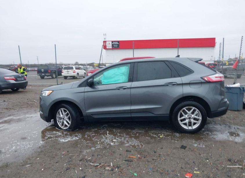 Photo 14 of 2024 Ford Edge SE (VIN 2FMPK4G95RBA47228)