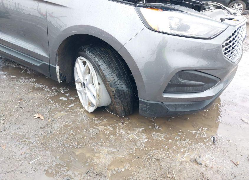 Photo 6 of 2024 Ford Edge SE (VIN 2FMPK4G95RBA47228)