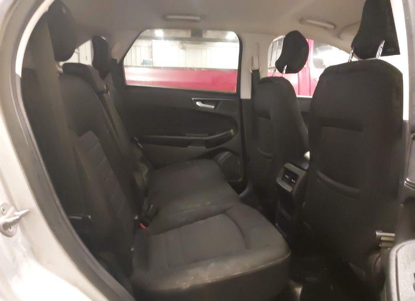 Photo 8 of 2017 Ford Edge SE (VIN 2FMPK4G96HBC14887)