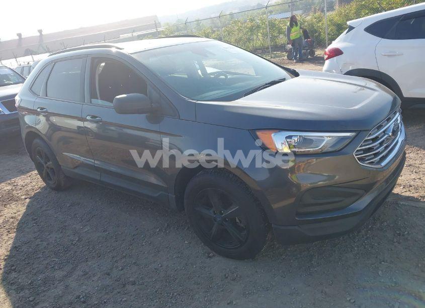 2020 Ford Edge SE (VIN 2FMPK4G96LBA90645) main photo
