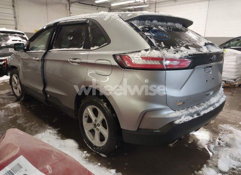 Photo 3 of 2020 Ford Edge SE (VIN 2FMPK4G96LBA91536)