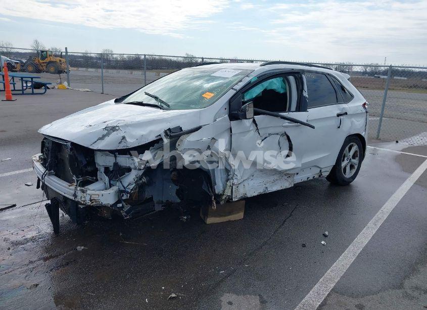 Photo 2 of 2017 Ford Edge SE (VIN 2FMPK4G97HBC67713)