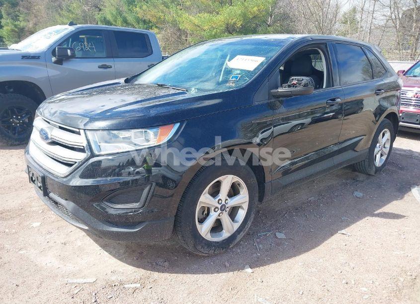 Photo 2 of 2018 Ford Edge SE (VIN 2FMPK4G97JBB79427)