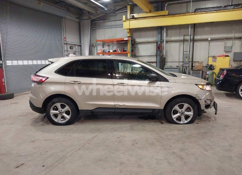 Photo 13 of 2018 Ford Edge SE (VIN 2FMPK4G97JBC36208)