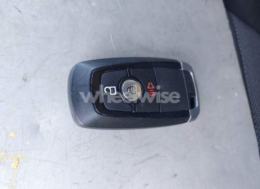 Photo 11 of 2018 Ford Edge SE (VIN 2FMPK4G97JBC50836)