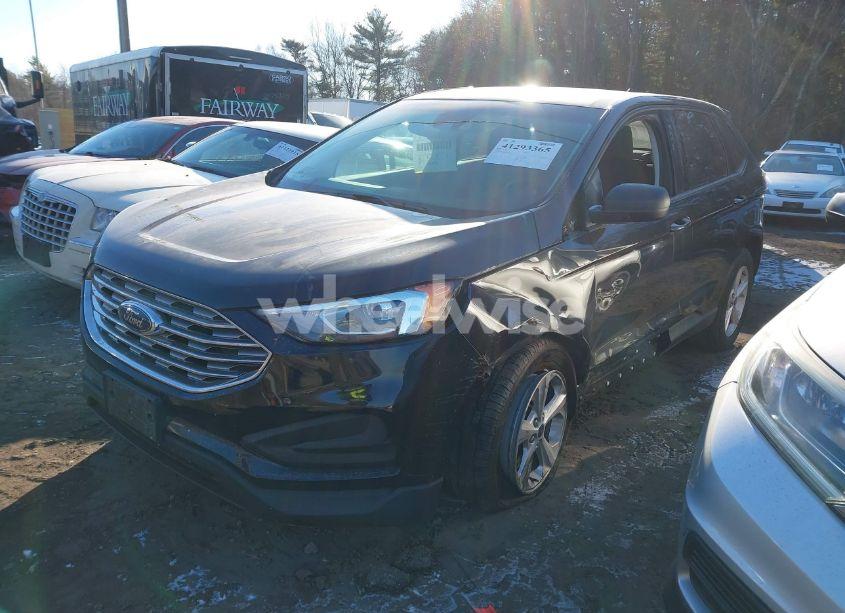 Photo 2 of 2020 Ford Edge SE (VIN 2FMPK4G97LBA38389)