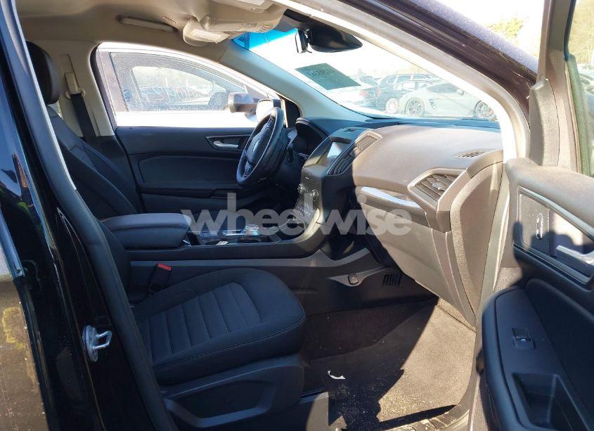 Photo 5 of 2020 Ford Edge SE (VIN 2FMPK4G97LBA38389)