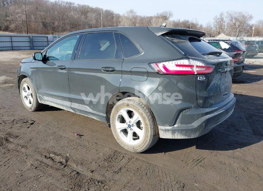 Photo 3 of 2021 Ford Edge SE (VIN 2FMPK4G97MBA50768)
