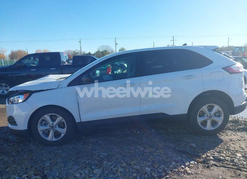 Photo 15 of 2024 Ford Edge SE (VIN 2FMPK4G97RBA46811)