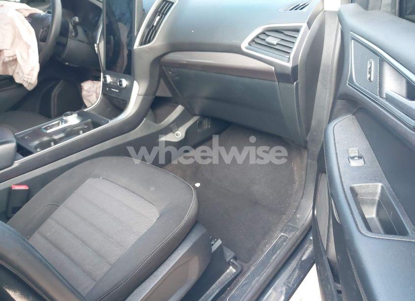 Photo 5 of 2024 Ford Edge SE (VIN 2FMPK4G97RBB23662)