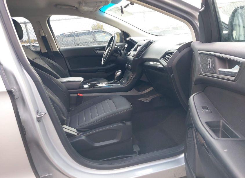 Photo 5 of 2017 Ford Edge SE (VIN 2FMPK4G98HBC09688)