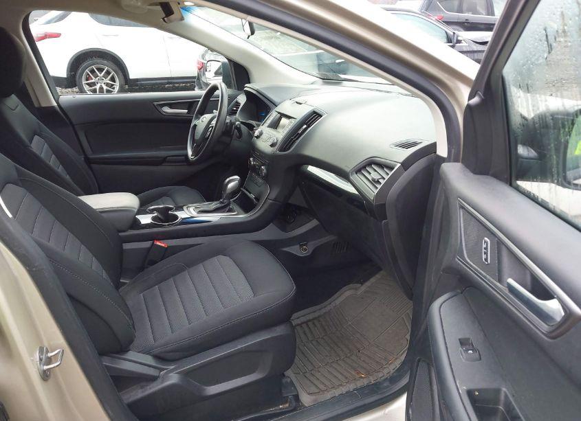 Photo 5 of 2018 Ford Edge SE (VIN 2FMPK4G98JBB94048)