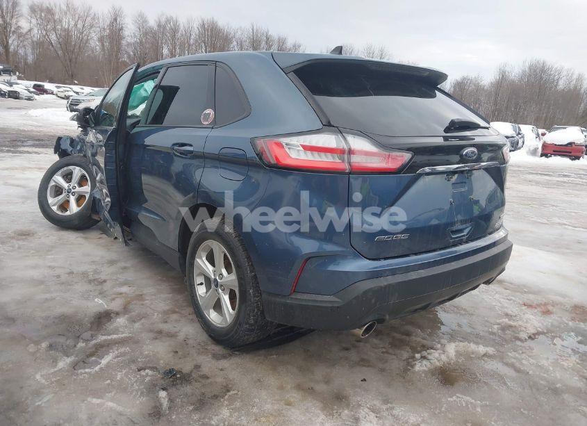 Photo 3 of 2019 Ford Edge SE (VIN 2FMPK4G98KBB03023)