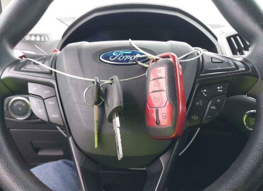 Photo 11 of 2016 Ford Edge SE (VIN 2FMPK4G99GBB01904)