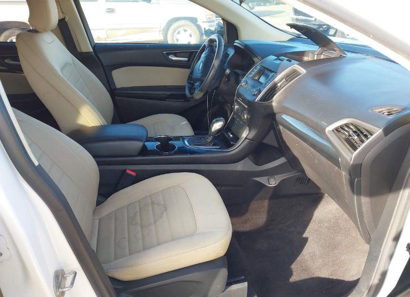 Photo 5 of 2016 Ford Edge SE (VIN 2FMPK4G99GBC13859)