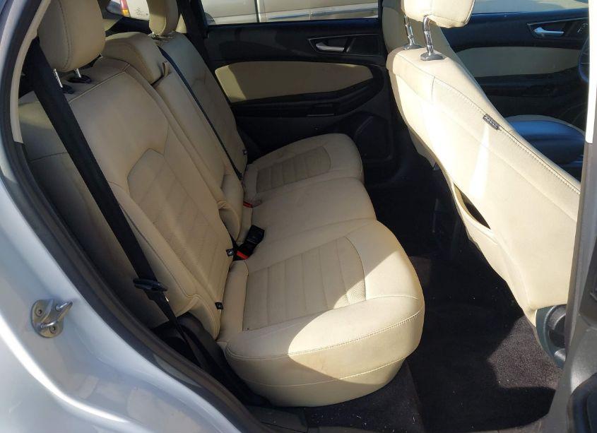 Photo 8 of 2016 Ford Edge SE (VIN 2FMPK4G99GBC13859)