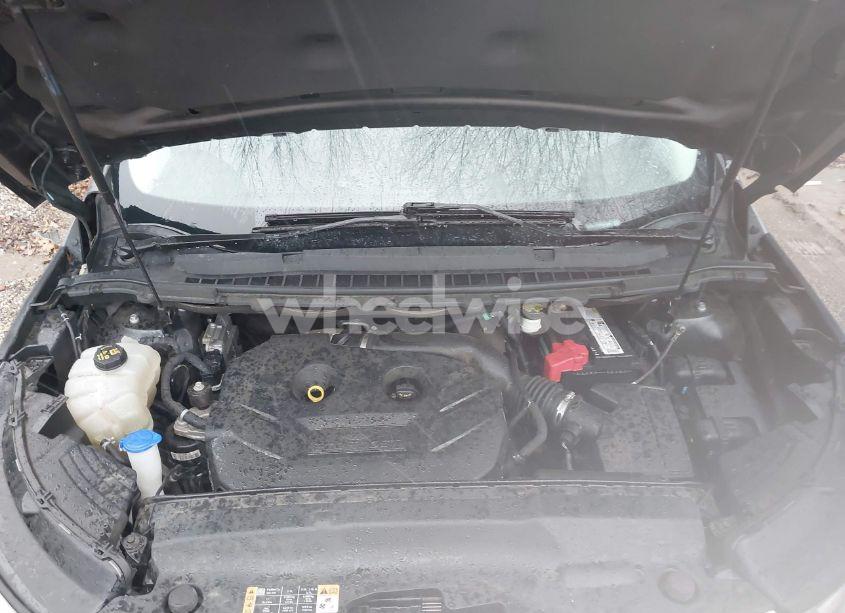 Photo 10 of 2017 Ford Edge SE (VIN 2FMPK4G99HBB72859)