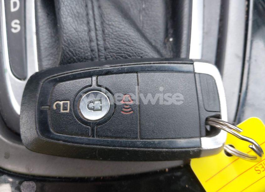 Photo 11 of 2018 Ford Edge SE (VIN 2FMPK4G99JBB99419)