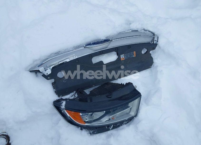 Photo 12 of 2018 Ford Edge SE (VIN 2FMPK4G99JBB99419)