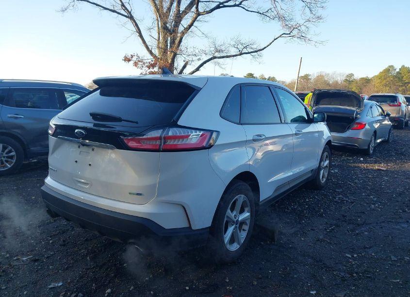 Photo 4 of 2020 Ford Edge SE (VIN 2FMPK4G99LBA22498)