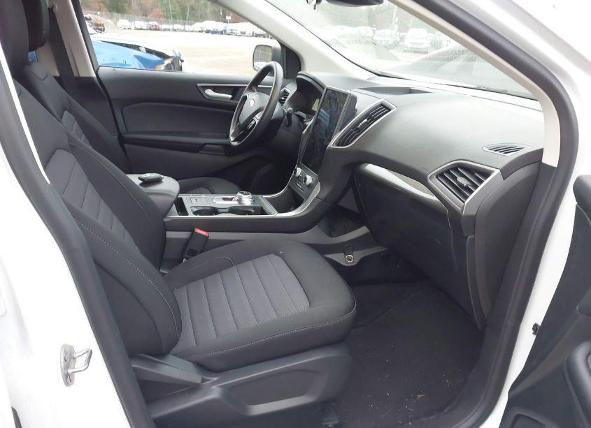 Photo 5 of 2022 Ford Edge SE (VIN 2FMPK4G99NBA30443)