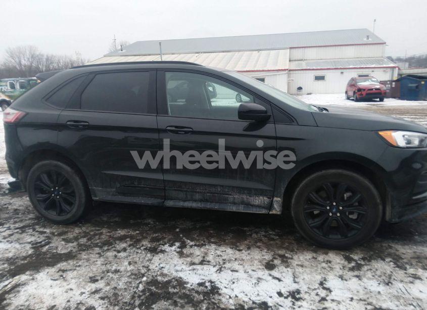 Photo 13 of 2022 Ford Edge SE (VIN 2FMPK4G99NBA88584)