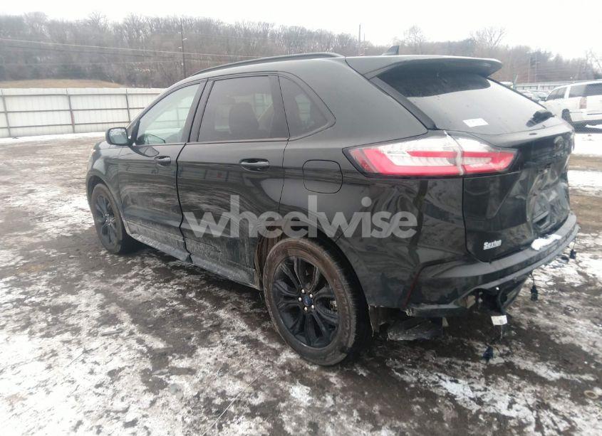 Photo 3 of 2022 Ford Edge SE (VIN 2FMPK4G99NBA88584)
