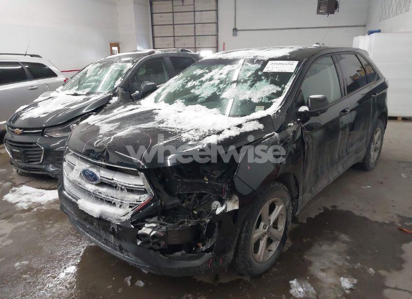 Photo 2 of 2017 Ford Edge SE (VIN 2FMPK4G9XHBB29888)