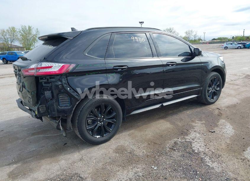 Photo 4 of 2022 Ford Edge SE (VIN 2FMPK4G9XNBB02427)