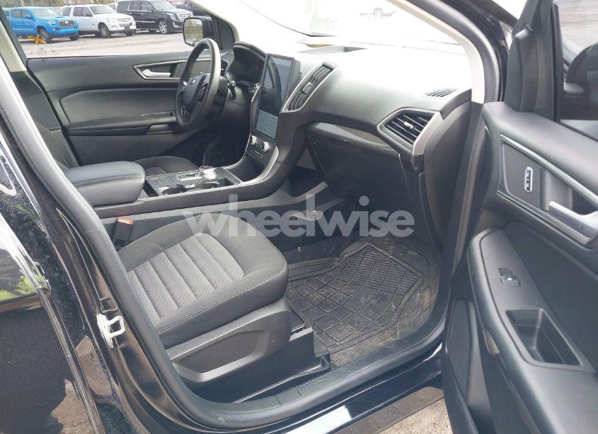 Photo 5 of 2022 Ford Edge SE (VIN 2FMPK4G9XNBB02427)