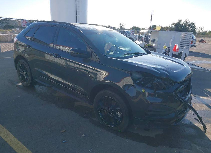 2022 Ford Edge SE (VIN 2FMPK4G9XNBB12911) main photo