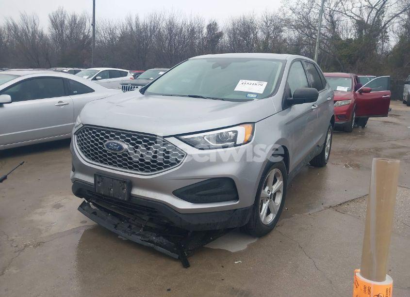 Photo 2 of 2023 Ford Edge SE (VIN 2FMPK4G9XPBA27652)